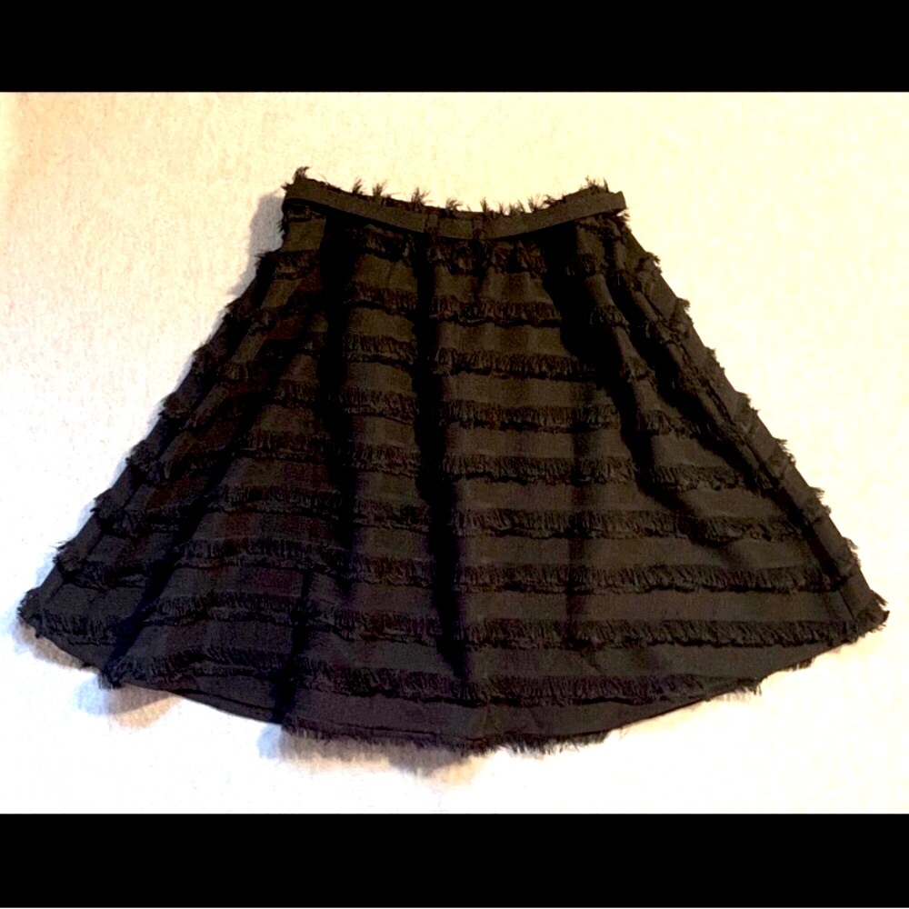 NWT black, short, full skirt with bow at waist